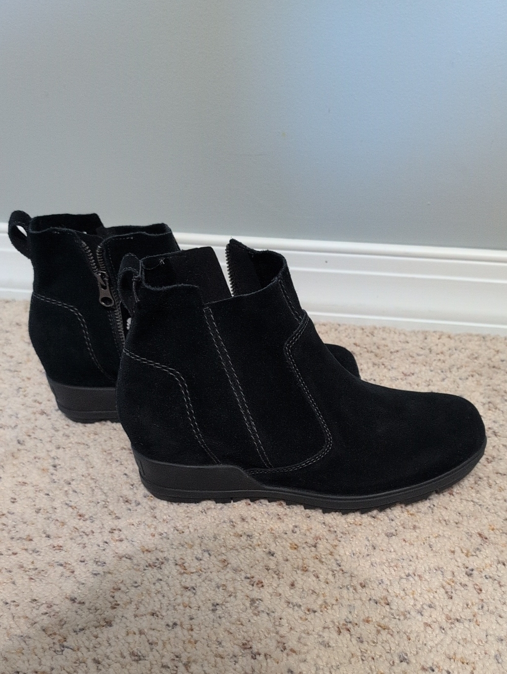 Sorel Womens Elvie Boot Size 8.5 Waterproof Black Suede Bootie Wedge Lug Sole